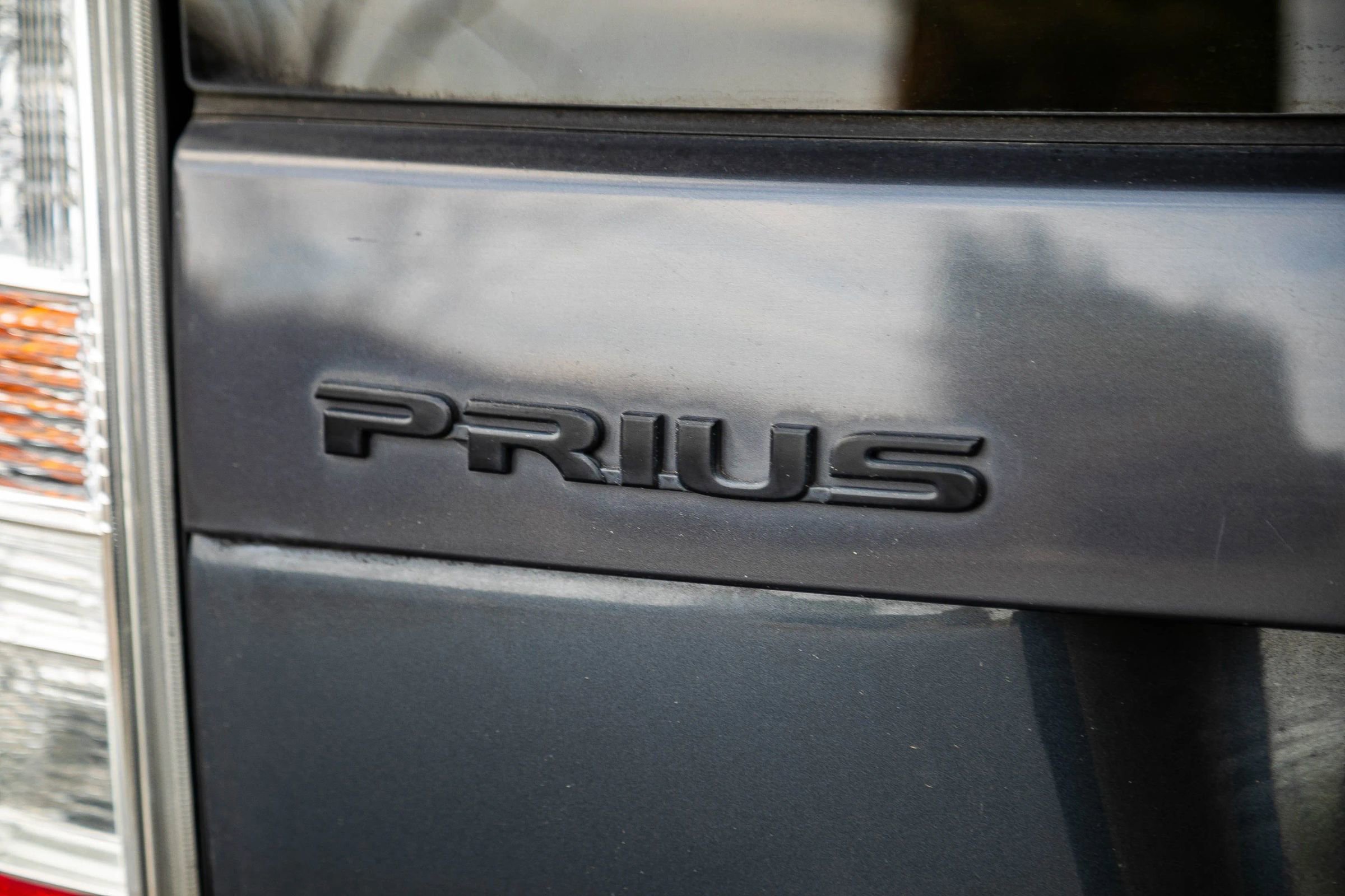 Used 2011 Toyota Prius Four w/ Solar Roof Pkg image 13