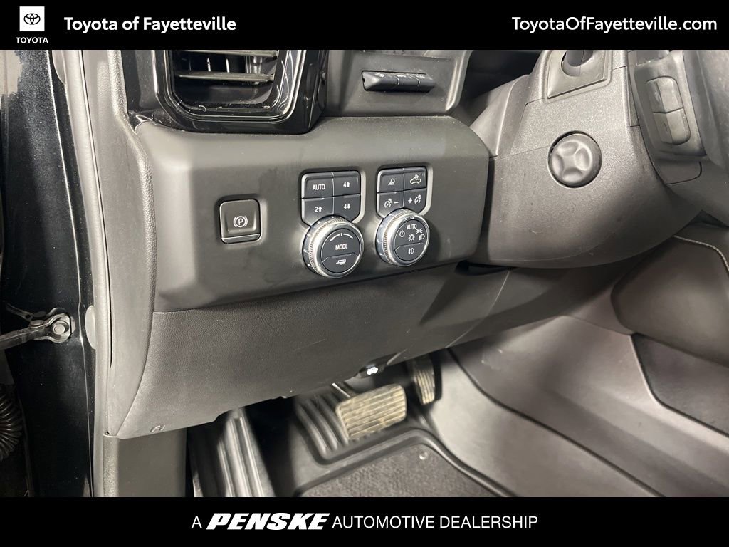 Used 2023 GMC Sierra 1500 AT4X image 31