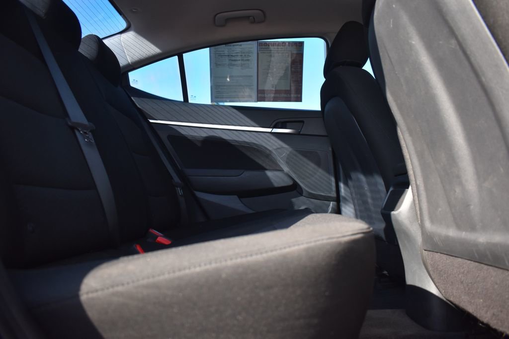 Used 2020 Hyundai Elantra Value Edition w/ Cargo Package (C1) FWD image 9