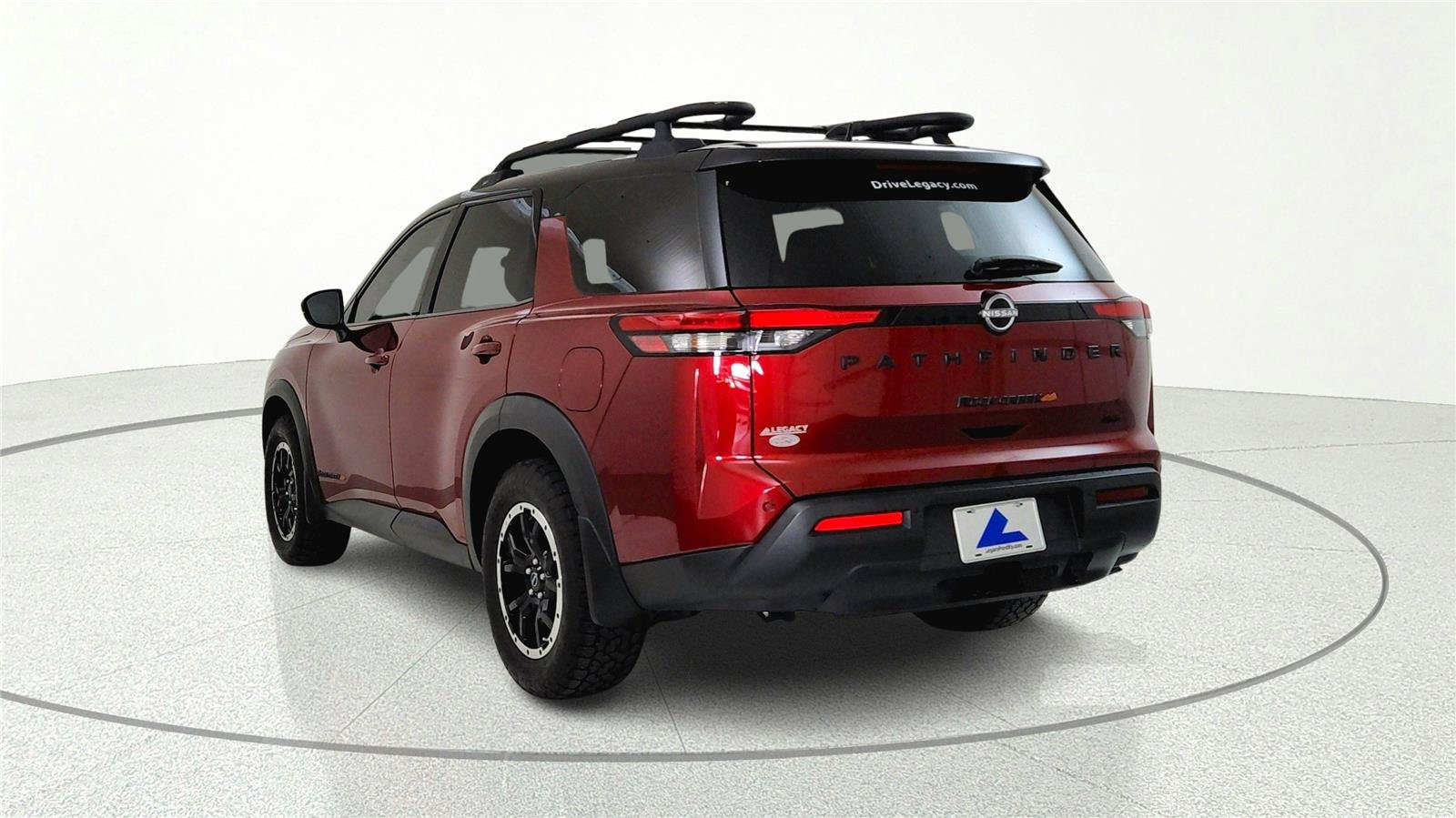 Used 2023 Nissan Pathfinder Rock Creek AWD/4WD image 5