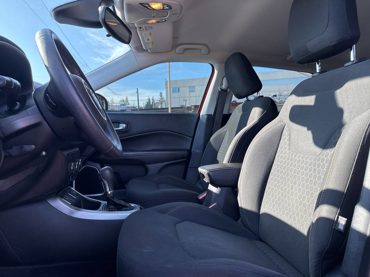 Used 2018 Jeep Compass Sport FWD image 29