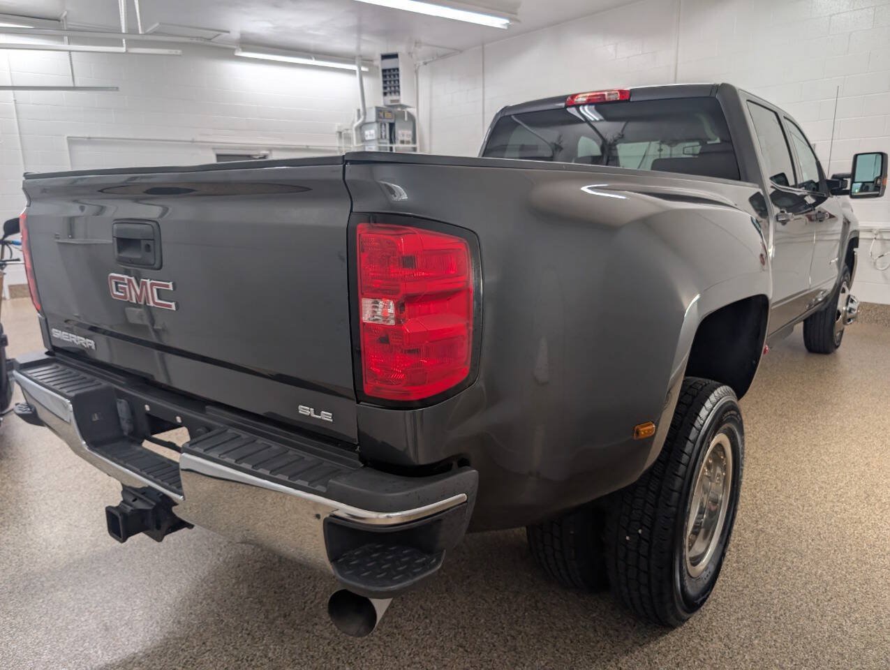Used 2015 GMC Sierra 3500 SLE AWD/4WD image 5