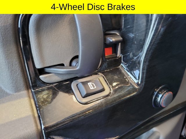 Used 2025 Chevrolet Express 2500 Extended w/ Driver Convenience Package RWD image 20