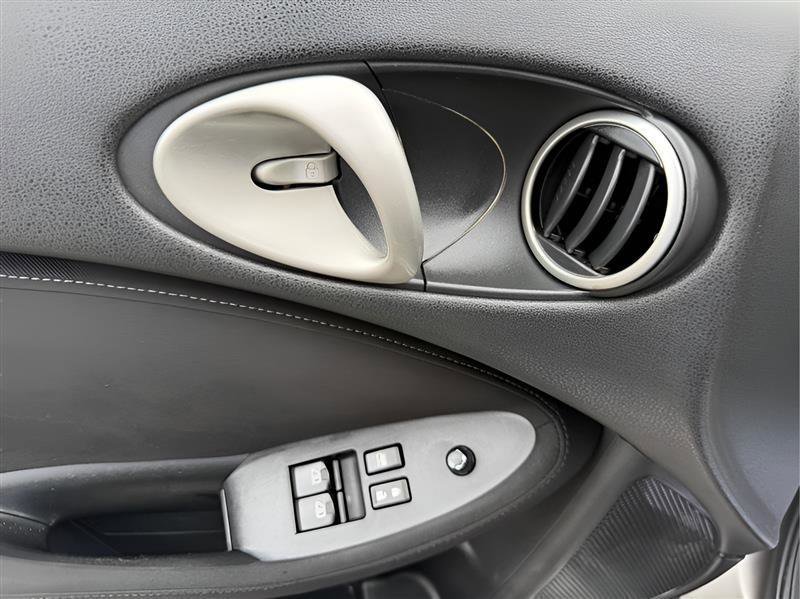 Used 2009 Nissan 370Z Coupe w/ Sport Pkg RWD image 27