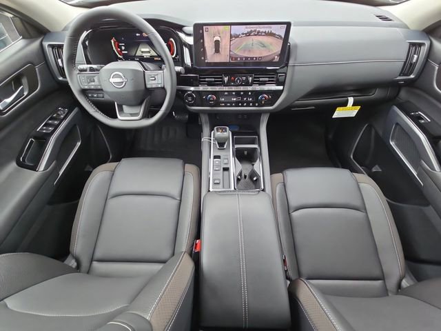 New 2026 Nissan Pathfinder SL image 20