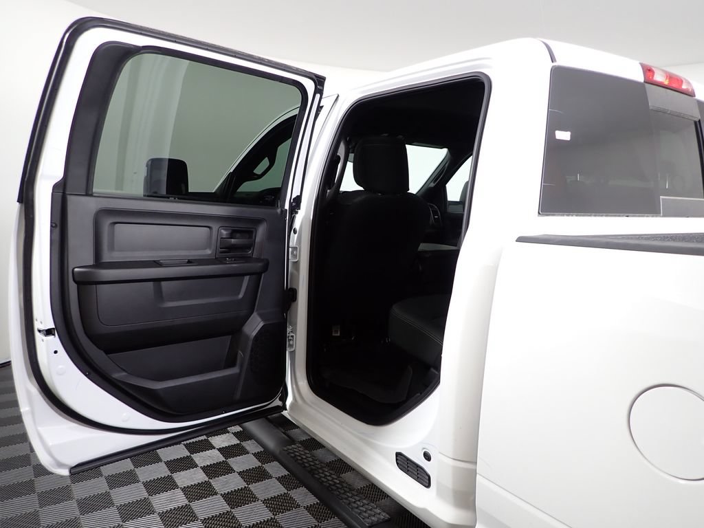 New 2026 RAM 2500 Tradesman AWD/4WD image 30