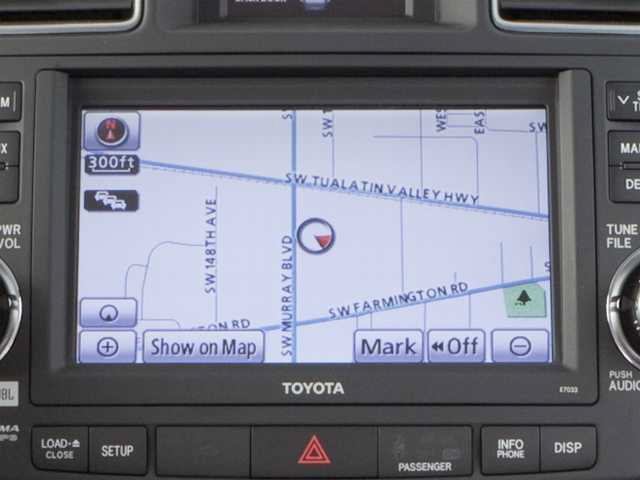 Used 2013 Toyota Highlander Limited AWD/4WD image 13