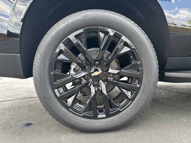 New 2026 Chevrolet Suburban Premier image 41