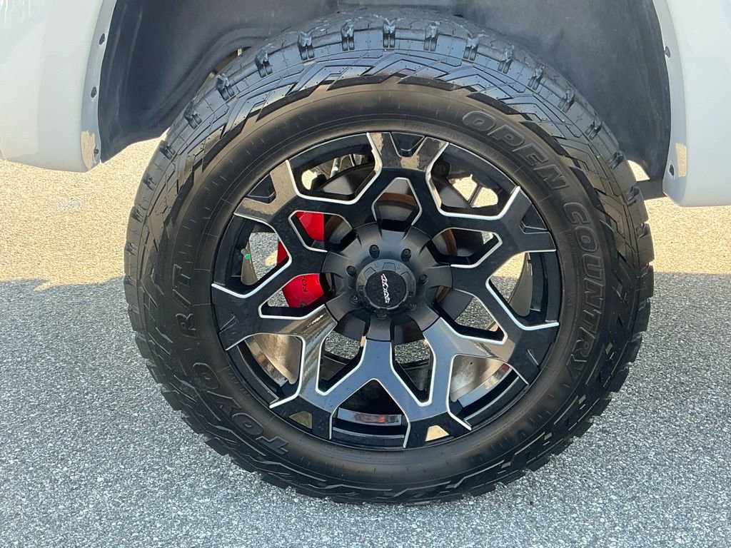 Used 2023 RAM 1500 Big Horn image 15