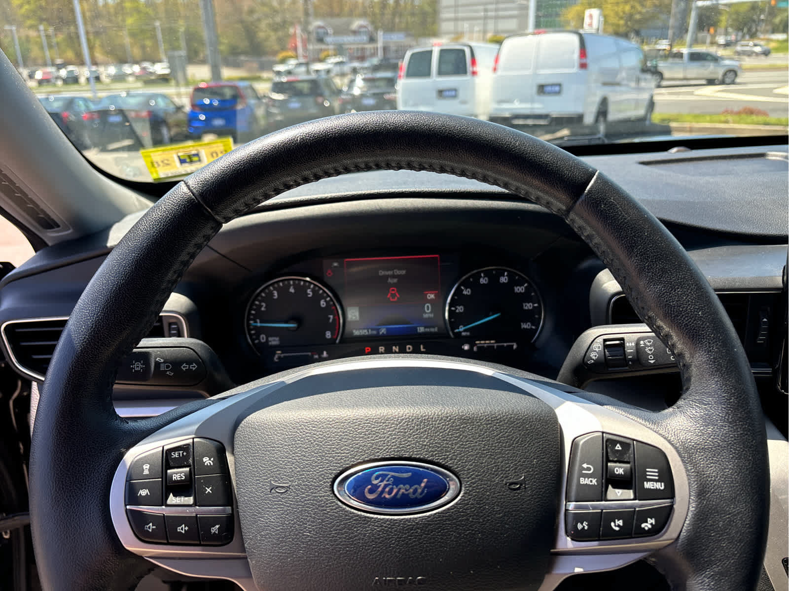 Used 2021 Ford Explorer XLT w/ Equipment Group 202A AWD/4WD image 11