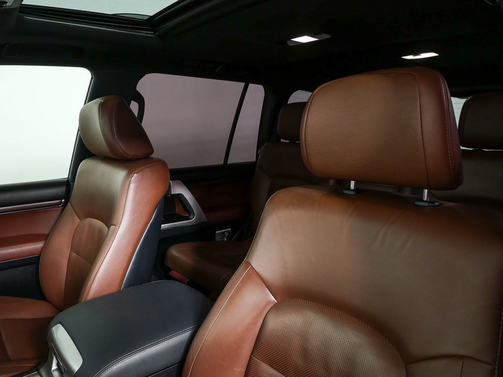 Used 2021 Toyota Land Cruiser image 5