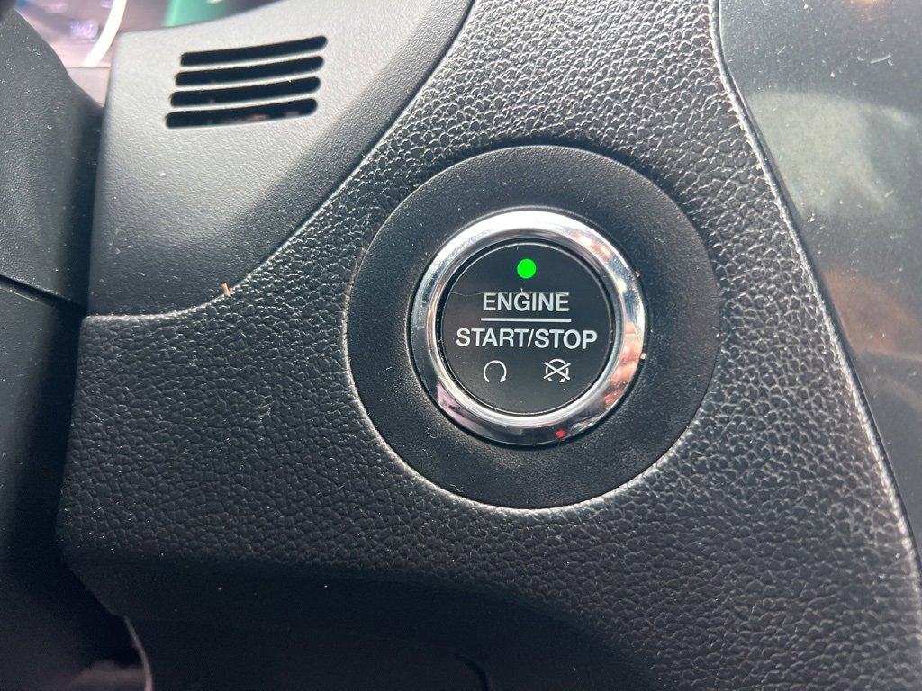 Used 2018 Ford Explorer XLT w/ Equipment Group 202A image 20