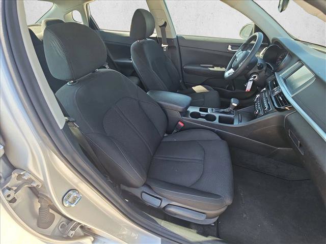 Used 2020 Kia Optima LX image 19