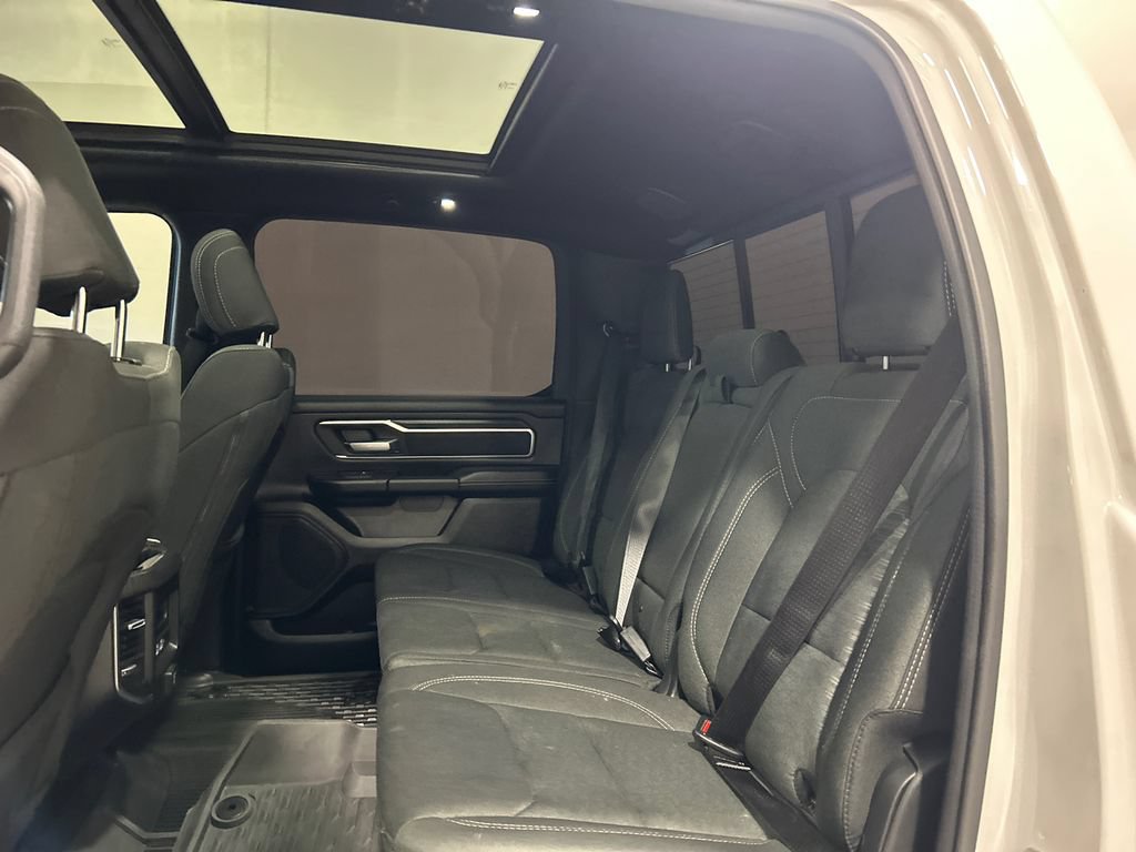 Used 2025 RAM 1500 Big Horn AWD/4WD image 33