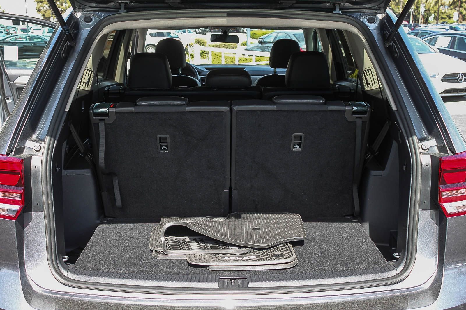 Used 2019 Volkswagen Atlas SE image 27