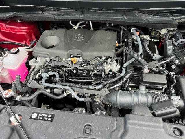 Used 2024 Toyota Sienna XSE FWD image 27