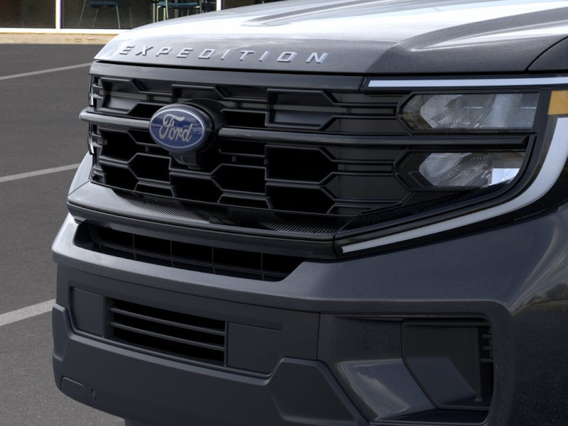 New 2026 Ford Expedition Active image 17