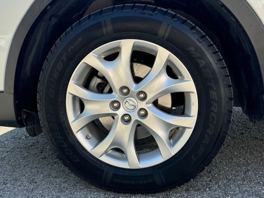 Used 2012 MAZDA CX-9 Touring w/ Moonroof & Bose Audio Pkg AWD/4WD image 9