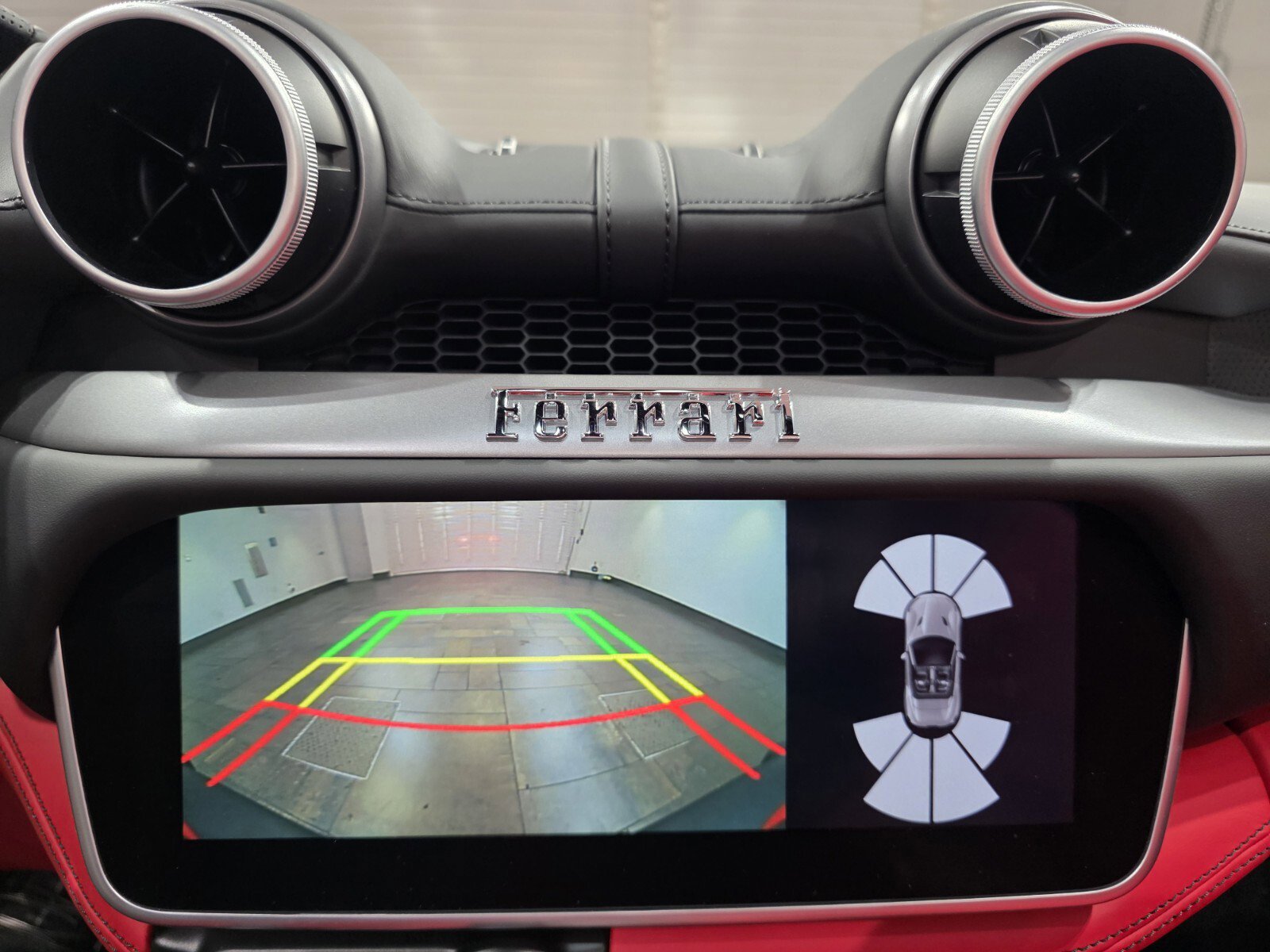 Used 2022 Ferrari Portofino M image 16