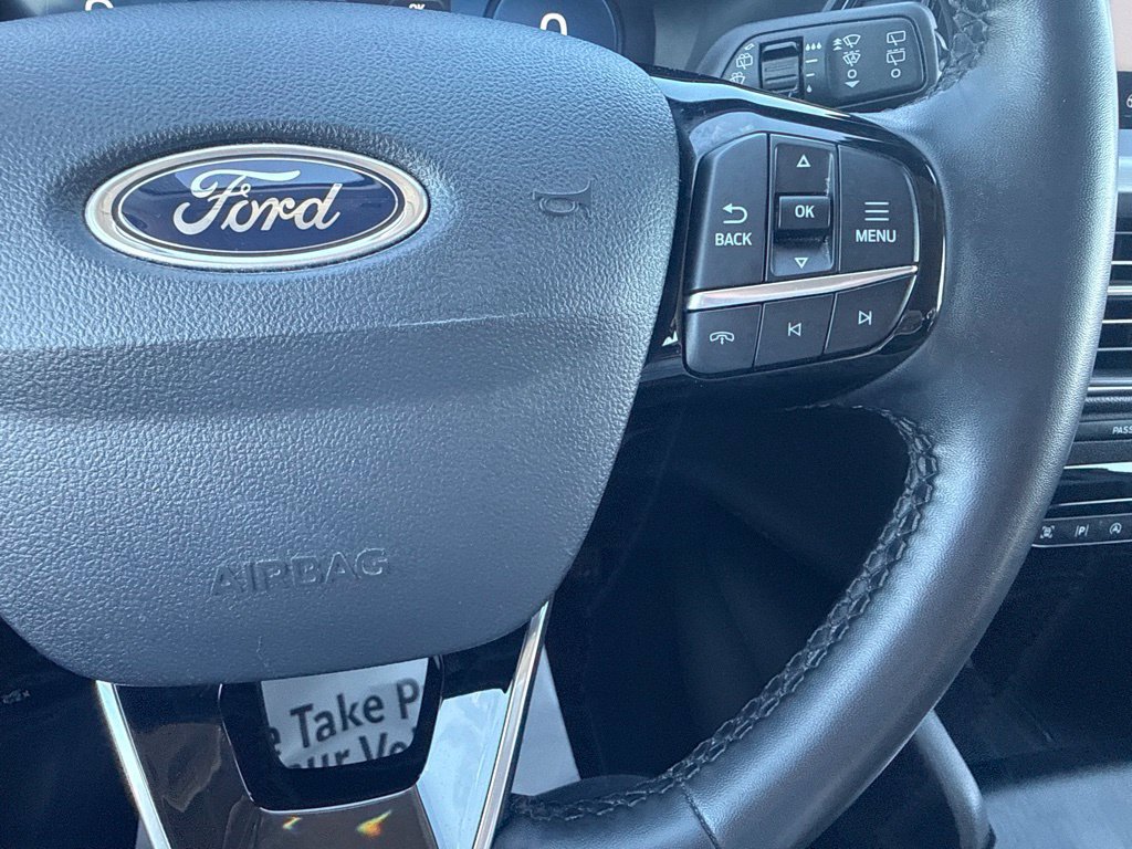 Certified 2024 Ford Escape Platinum AWD/4WD image 37