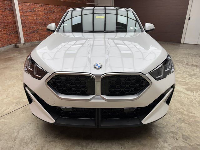 New 2026 BMW X2 xDrive28i w/ Technology Package image 8
