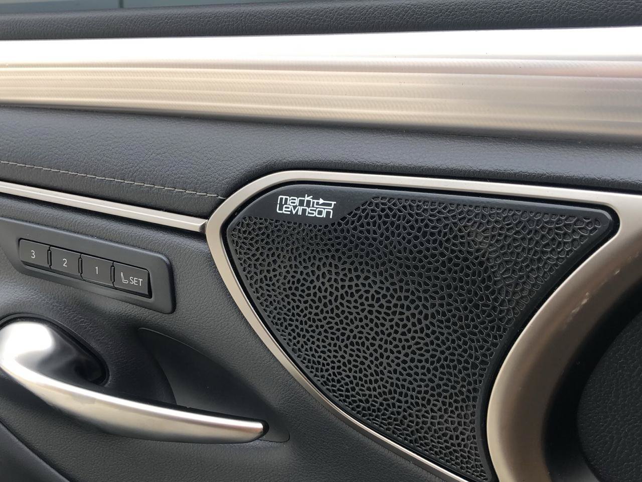 Used 2019 Lexus ES 350 F Sport w/ Accessory Package FWD image 22