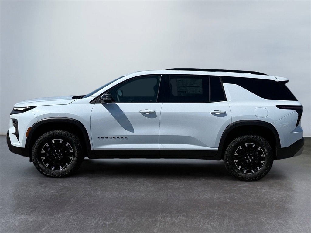 New 2026 Chevrolet Traverse Z71 w/ LPO, Floor Liner Package image 6