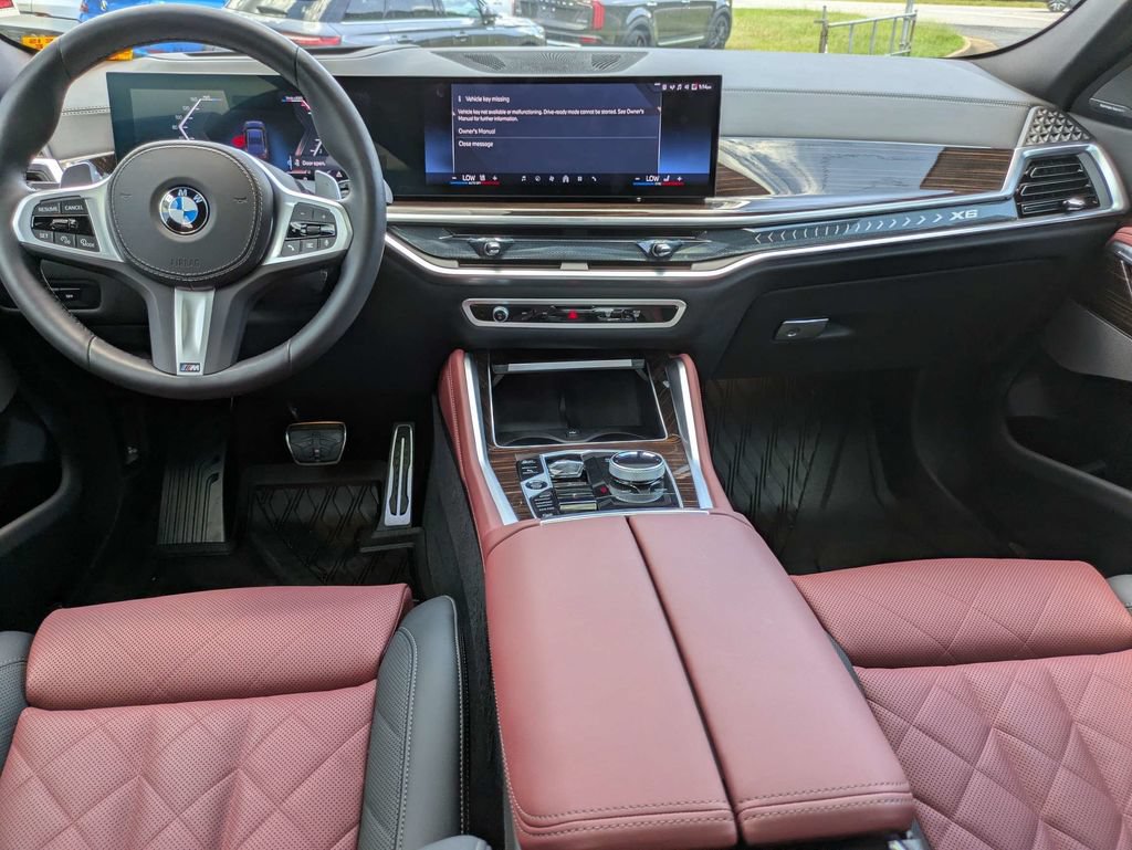Used 2026 BMW X6 xDrive40i w/ Executive Package AWD/4WD image 16