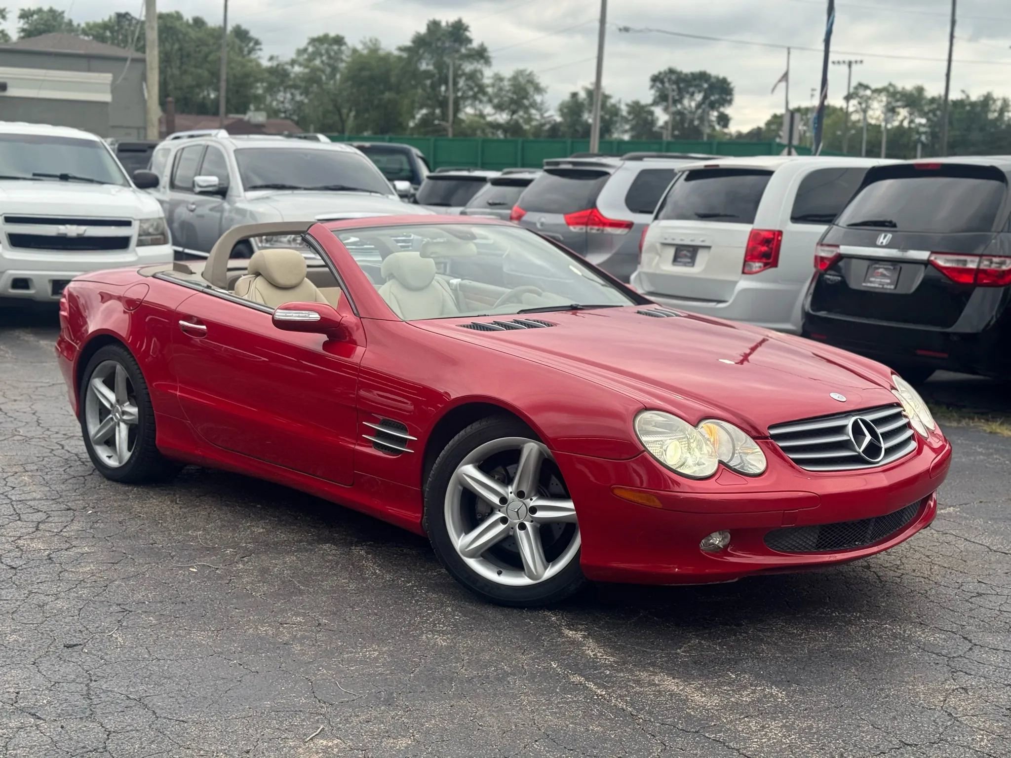 Used 2005 Mercedes-Benz SL 500 SL 500 Roadster 2D image 3