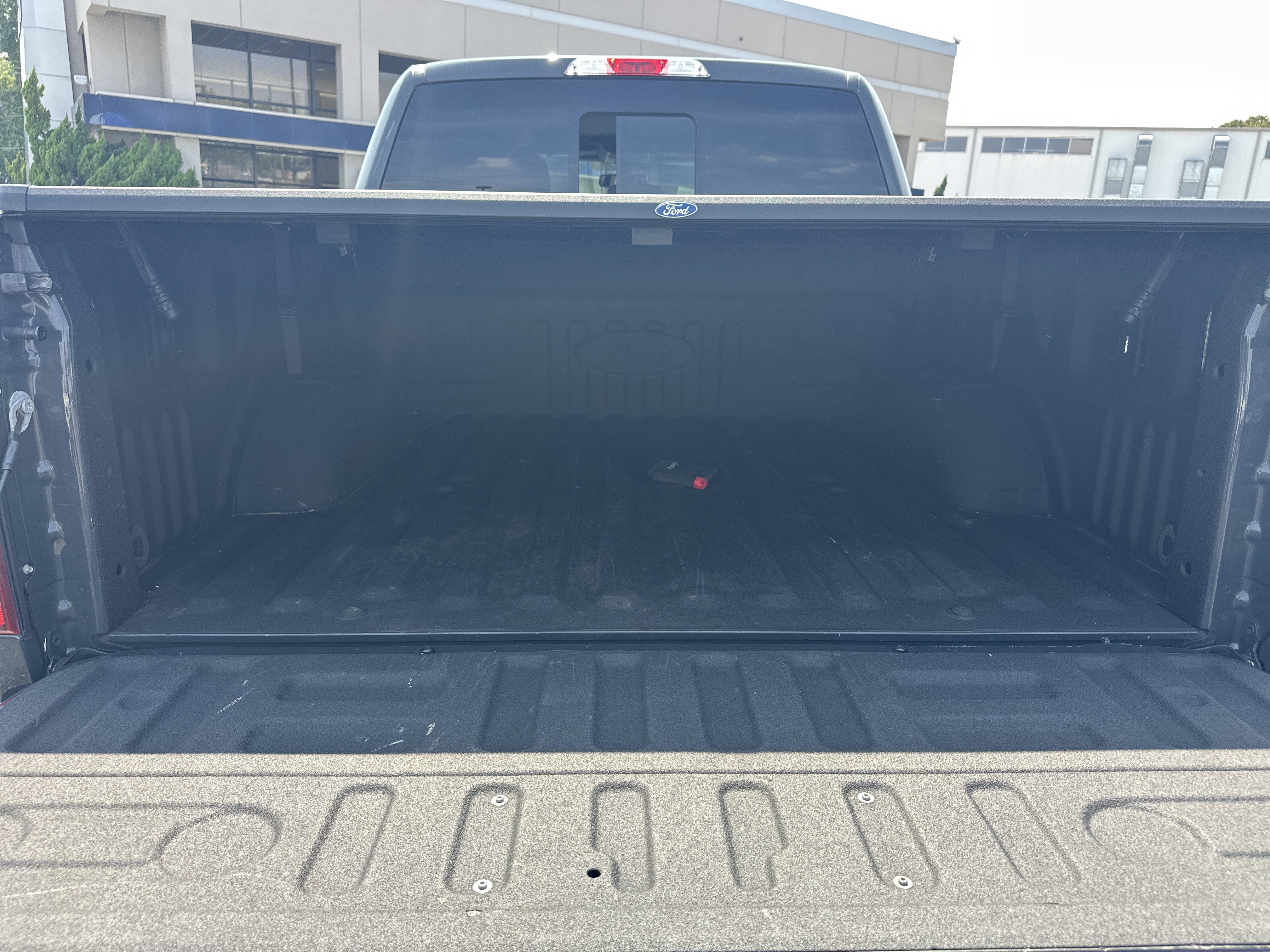Used 2016 Ford F150 XLT w/ Equipment Group 302A Luxury RWD image 22