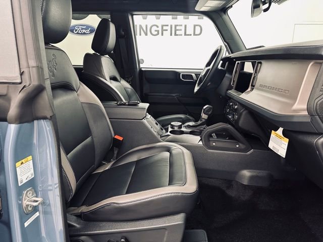 New 2025 Ford Bronco Outer Banks w/ Sasquatch Package image 11