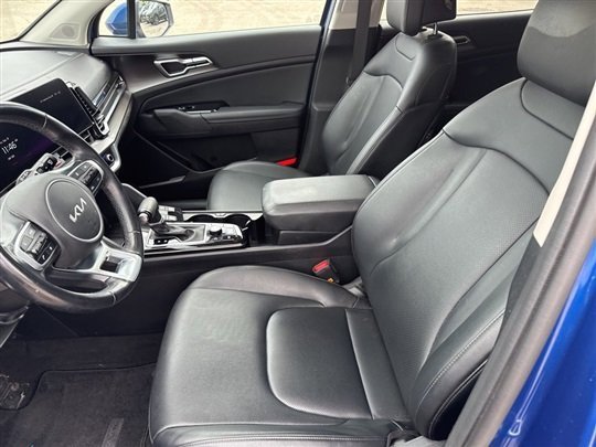 Used 2023 Kia Sportage EX image 12