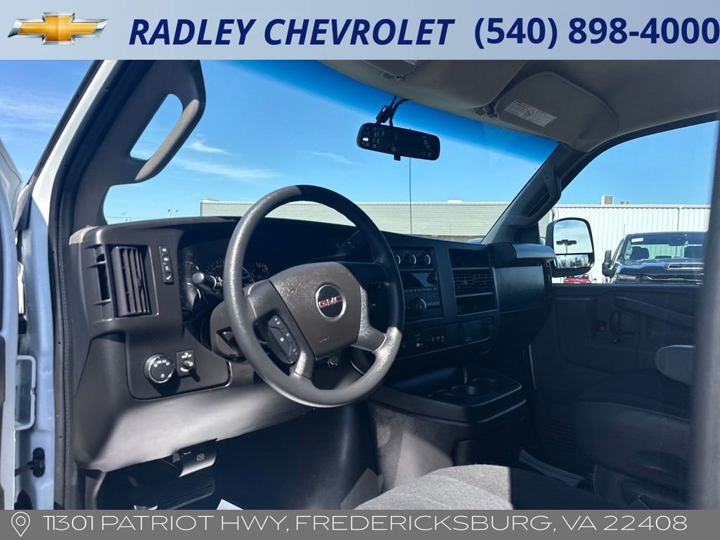 Used 2023 GMC Savana 2500 w/ Driver Convenience Package image 4
