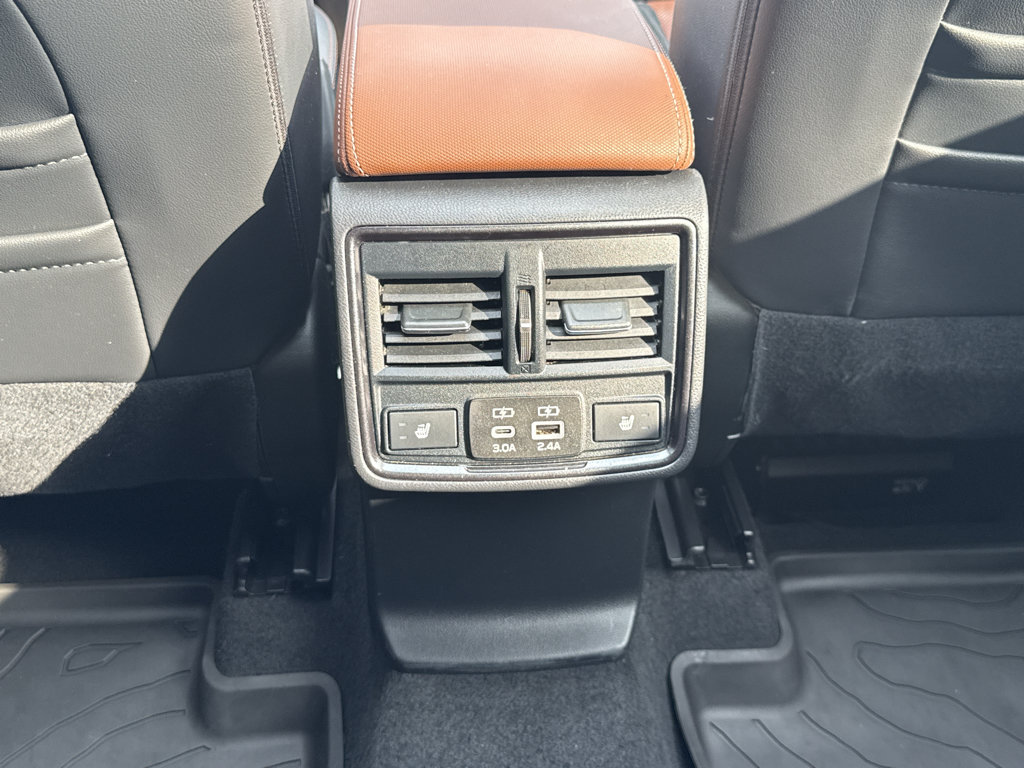 Used 2025 Subaru Forester Touring w/ Popular Package - Touring AWD/4WD image 28