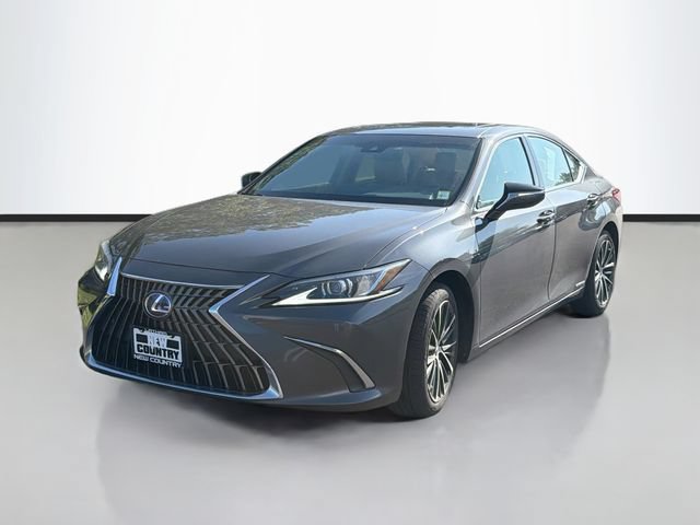Used 2022 Lexus ES 300h w/ Premium Package FWD image 3