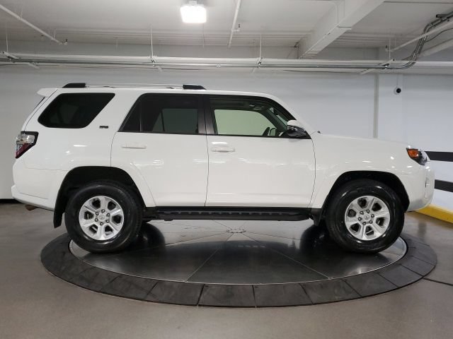 Used 2024 Toyota 4Runner SR5 Premium w/ Moonroof Package AWD/4WD image 18