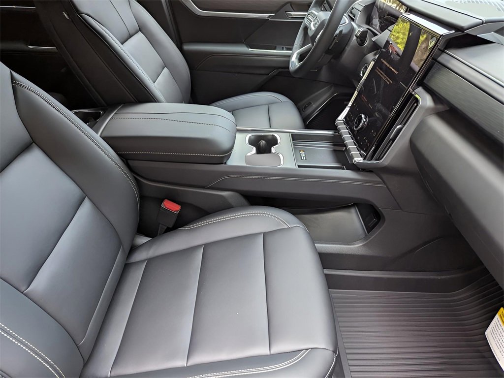 New 2026 GMC Acadia Elevation w/ Black Edition image 31