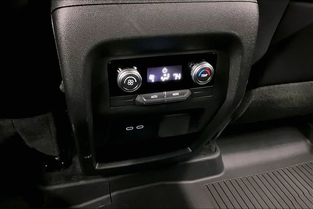 Used 2025 GMC Acadia AT4 w/ LPO, Floor Liner Package image 34