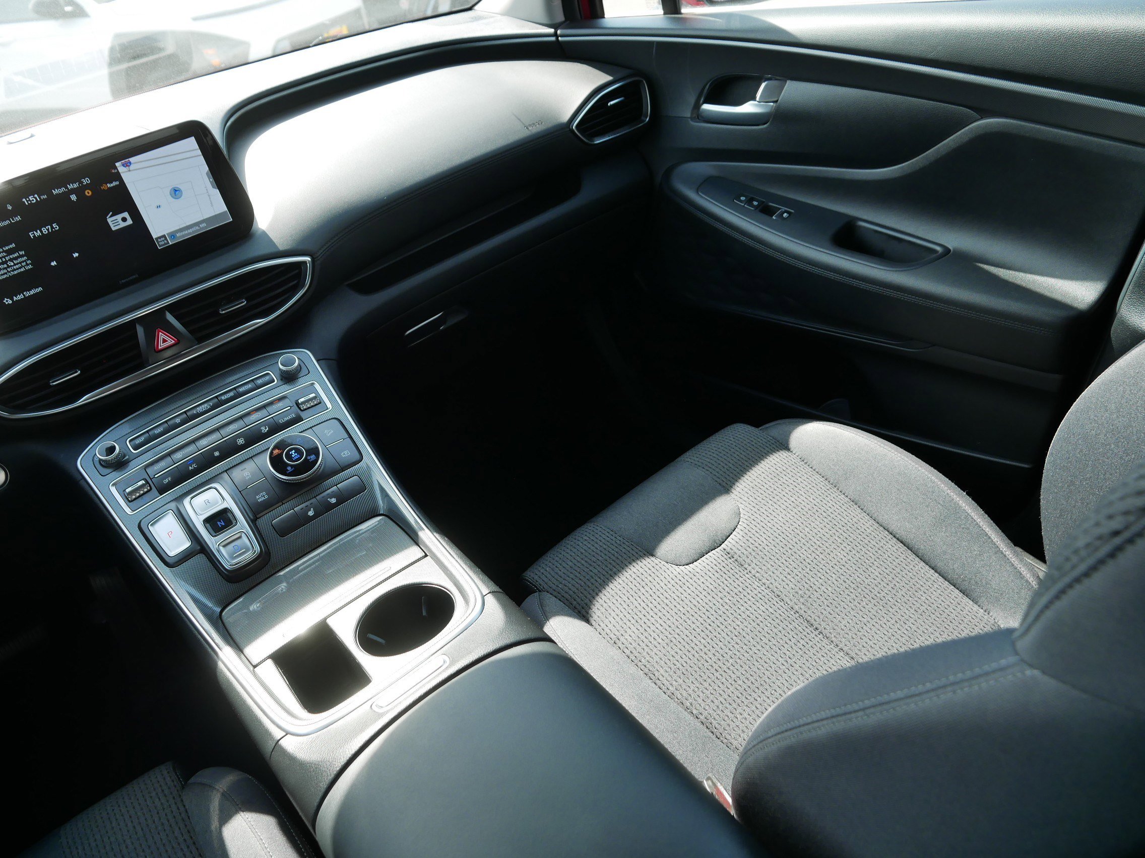 Used 2023 Hyundai Santa Fe SEL w/ Cargo Package image 11