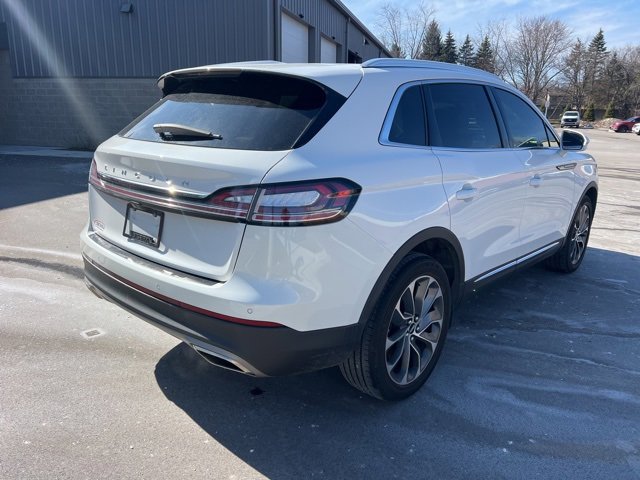 Used 2023 Lincoln Nautilus Reserve image 5