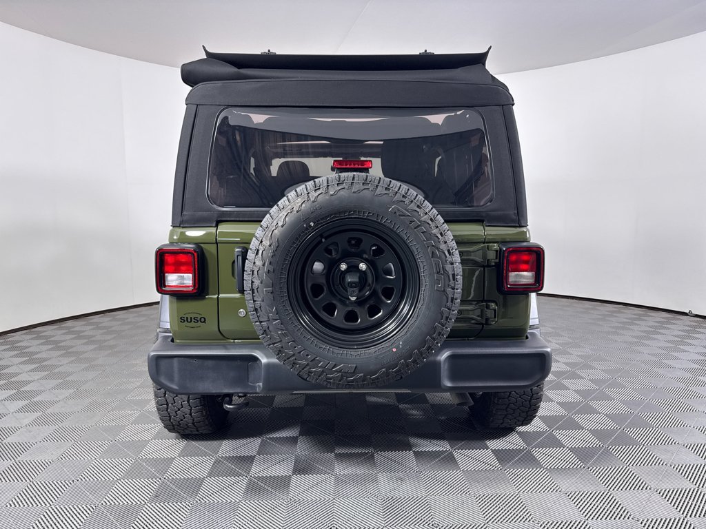 Used 2024 Jeep Wrangler Sport AWD/4WD image 12