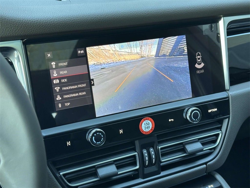 New 2026 Porsche Macan S image 26