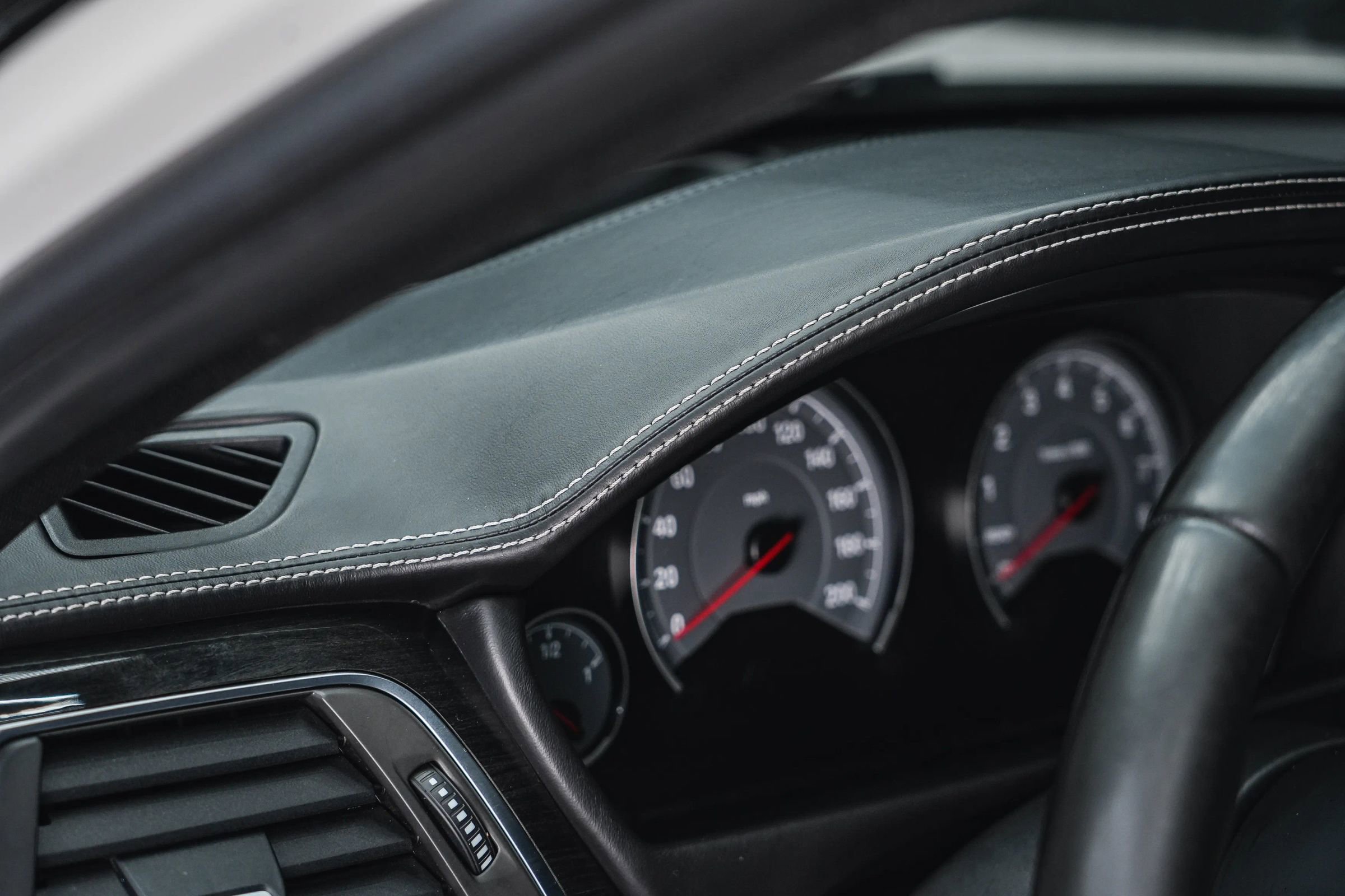 Used 2018 BMW M3 Sedan image 40