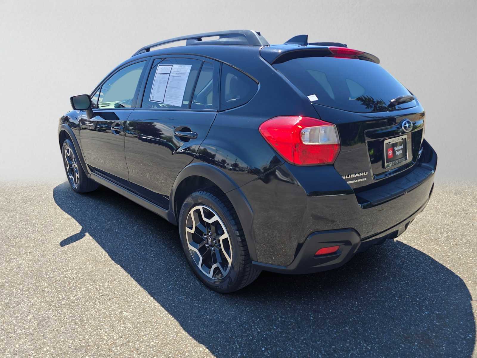 Used 2017 Subaru Crosstrek 2.0i Limited AWD/4WD image 5