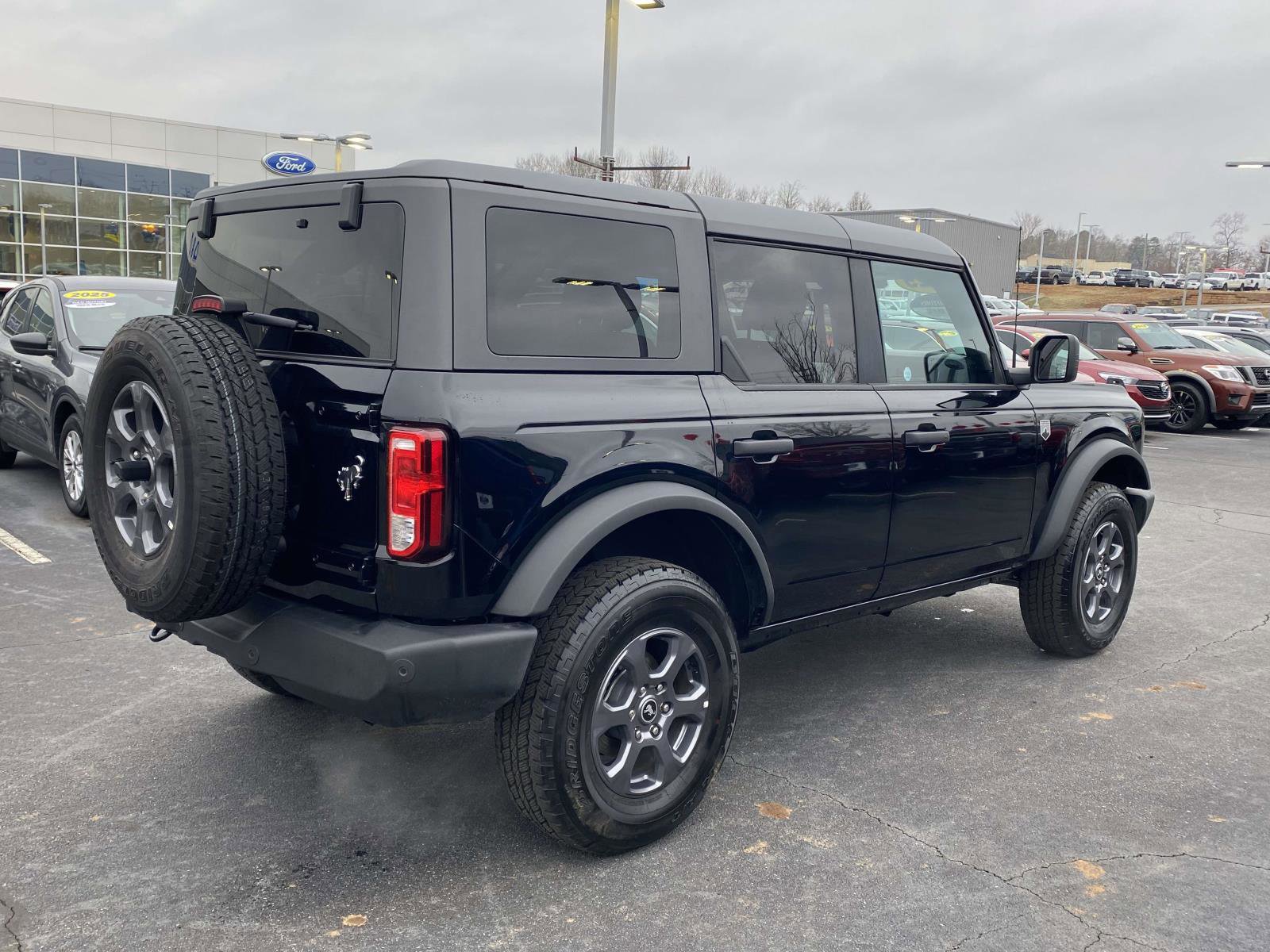 Used 2025 Ford Bronco Big Bend image 6