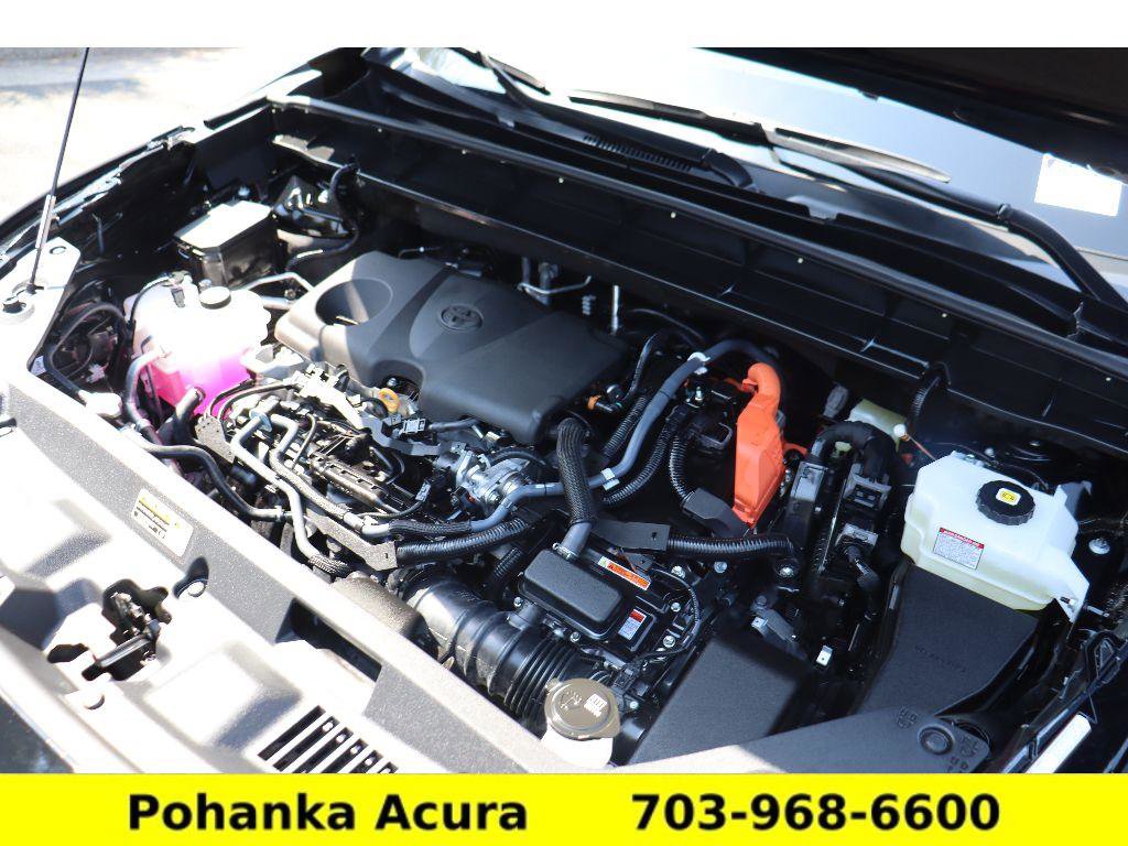 Used 2025 Toyota Highlander XLE image 37