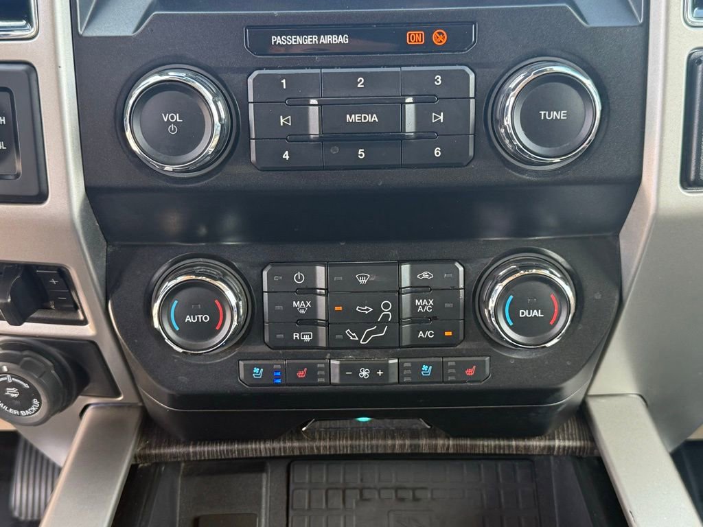 Used 2020 Ford F350 Lariat w/ Lariat Ultimate Package image 39