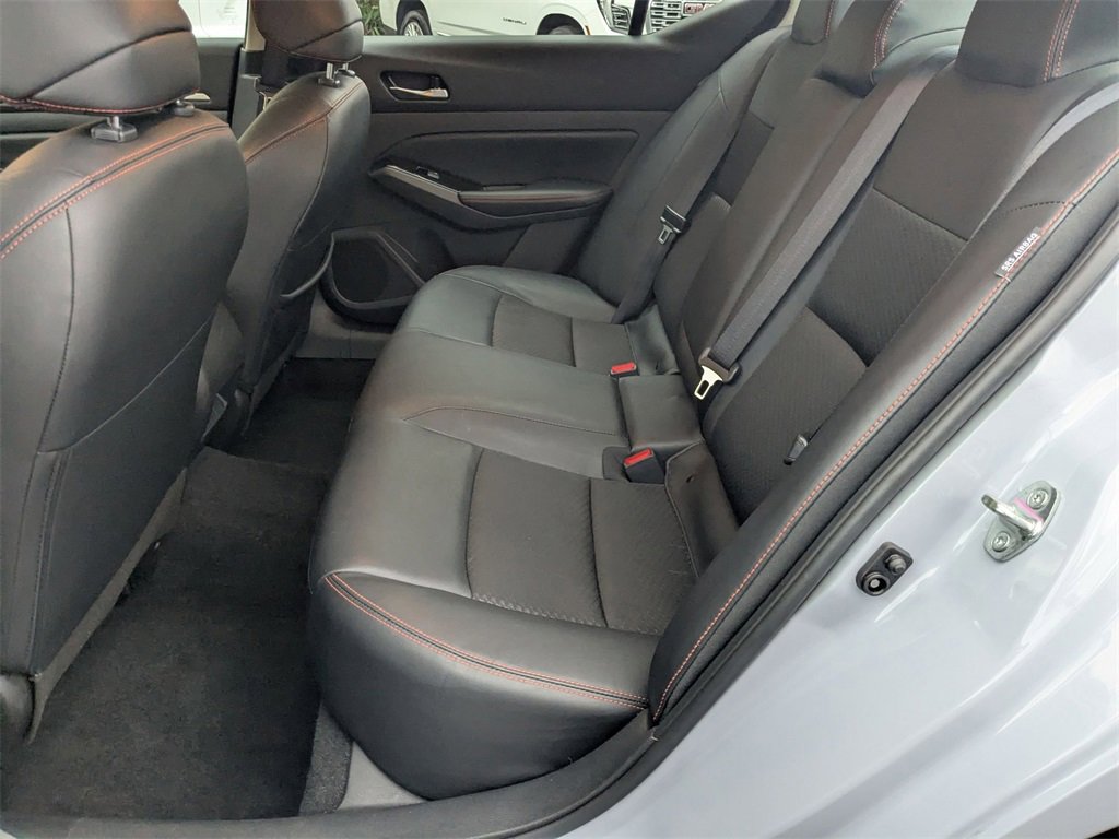 Used 2025 Nissan Altima 2.5 SR image 21