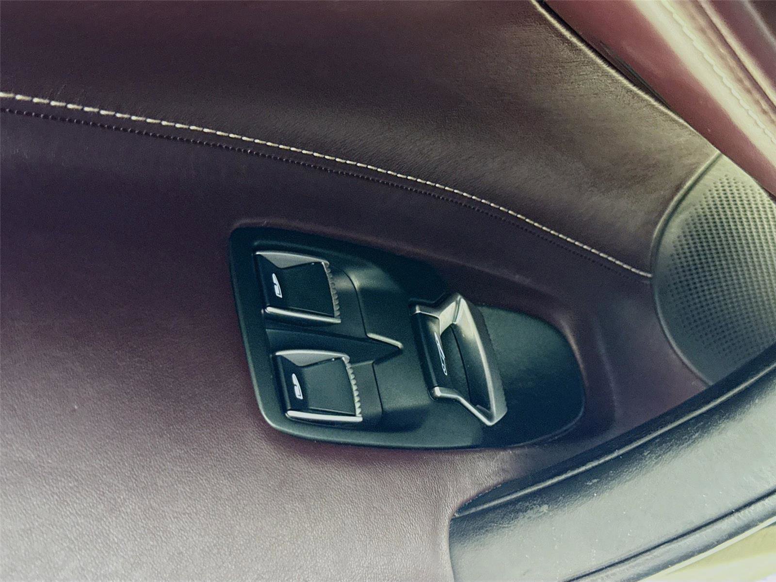 Used 2019 McLaren 720S Performance image 14