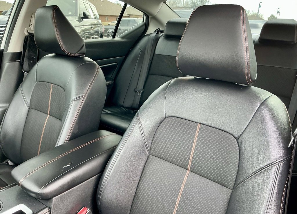 Used 2021 Nissan Altima 2.5 SR w/ SR Premium Package image 39